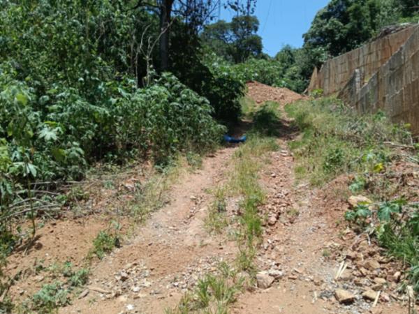 Terreno Semi plano en venta en Rancho San Diego, Ixtapan de la Sal
