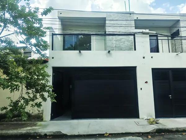 VENDO CASA NUEVA CERCA DE CUBIKA Y LAS VEGAS