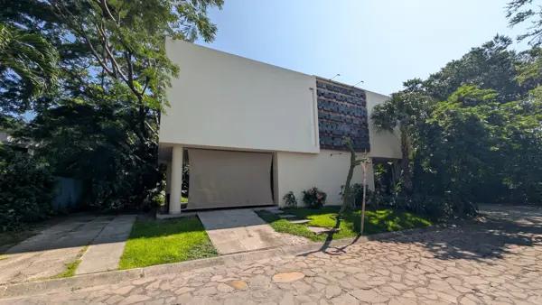 Casa en venta en Las Parotas, Villa de Álvarez, Colima