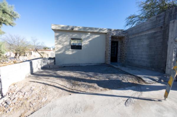CASA EN VENTA EN ZONA CENTRO DE CASTAÑOS, COAHUILA