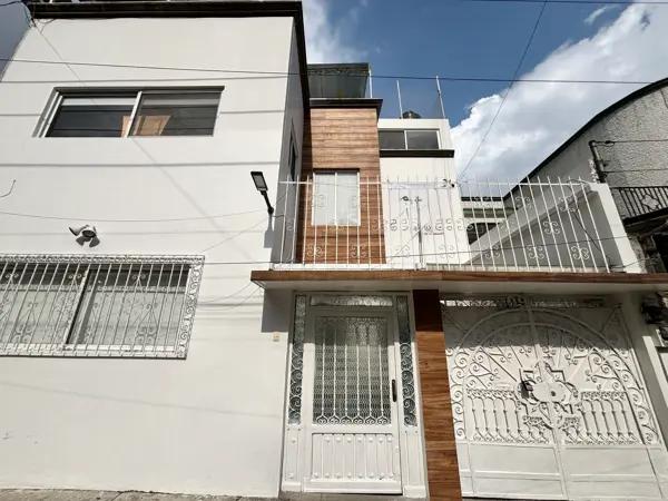 Venta Casa con Retorno de Inversion Inmediato Alcaldia Benito Juarez, Cdmx. Venta Casa con Retorno de Inversion Inmediato Alcaldia Benito Juarez, Cdmx.