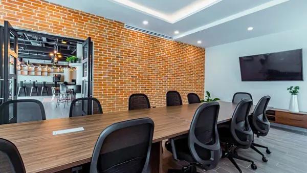 VENTA O RENTA PISO 5 EQUIPADAS Y ADECUADAS CORPORATIVO PLAYA DEL CARMEN