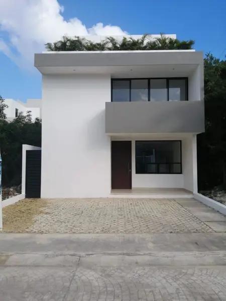 Casa residencial en Aqua Cumbres en av huayacan, Cancun Casa residencial en Aqua Cumbres en av huayacan, Cancun