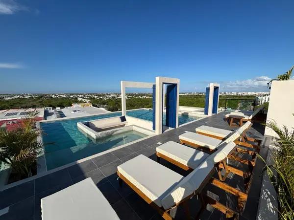 RENTA DEPARTAMENTO MONARCA 28 FRENTE PLAZA LAS AMERICAS PLAYA DEL CARMEN NUEVO CENTRO