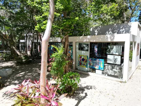 Renta Locales comerciales Plaza Hunab Lifestyle Center Motto by Hilton Tulum Aldea Zama
