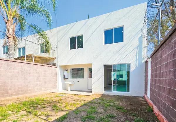 CASA EN VENTA EN FRESNOS TRES MARIAS, MORELIA