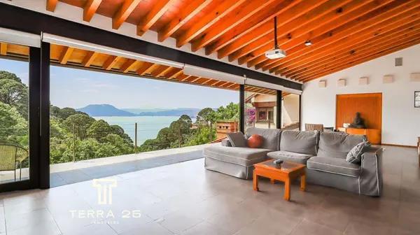 PRECIOSA CASA PARA INVERSIONISTAS EN AVANDARO EN VENTA