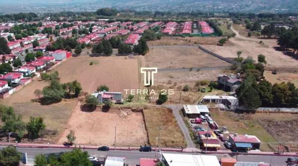 TERRENO COMERCIAL EN VENTA CERCA DE LOS ENCINOS