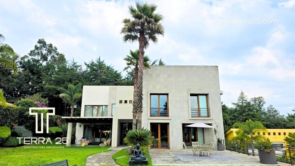 CASA EN VENTA EN HACIENDA DE VALLE ESCONDIDO