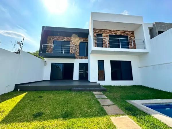 Casa Nueva al Sur de Cuernavaca | 4 Recámaras, Alberca Privada y Acabados Premium
