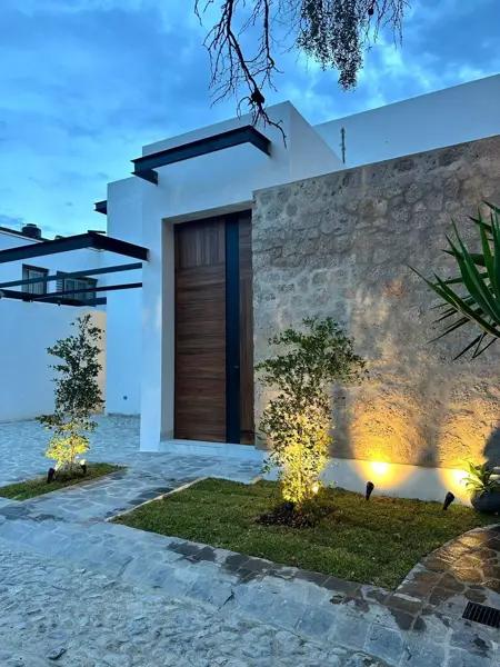 Casa Nueva en Venta en Pedregal del Carmen | Recámara Principal en Planta Baja y Doble Altura