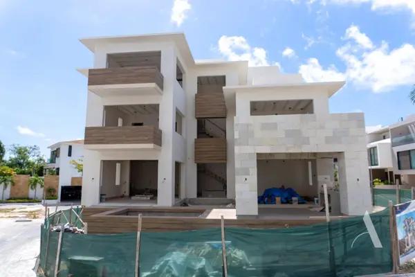 Exclusiva casa en  pre-venta en Puerto Cancún, Quintana Roo