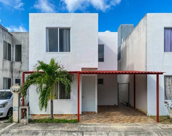 Casa en Venta en Privada Celestún, Fracc. Las Palmas, Kanasín