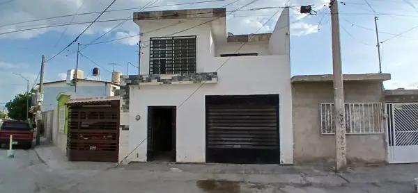 Casa en venta sobre calle, en Chapala, Gómez Casa en venta sobre calle, en Chapala, Gómez