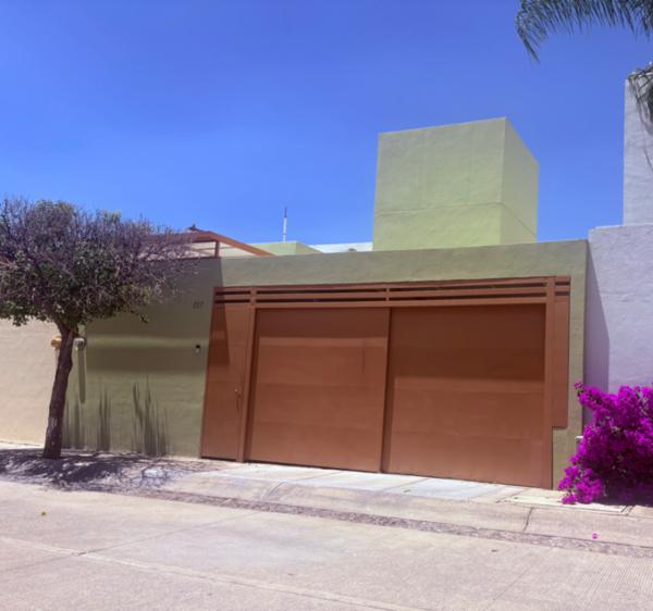 Casa en venta al Norte de Aguascalientes