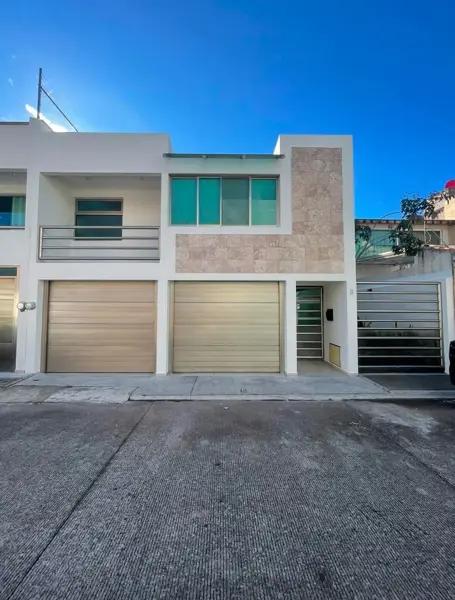 CASA EN VENTA ( Olmos de las Ánimas )