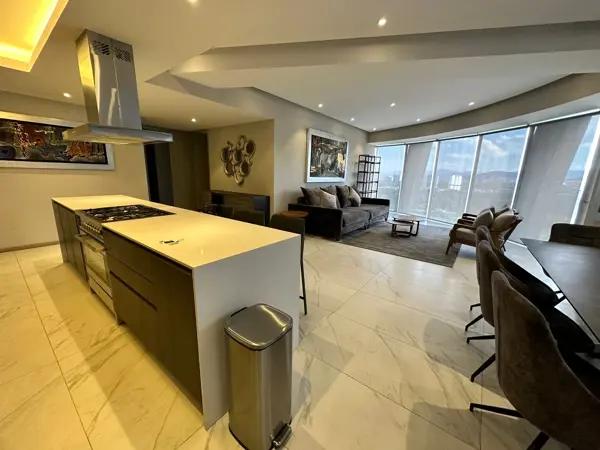 Hermoso departamento en Torre 300 con 3 recámaras