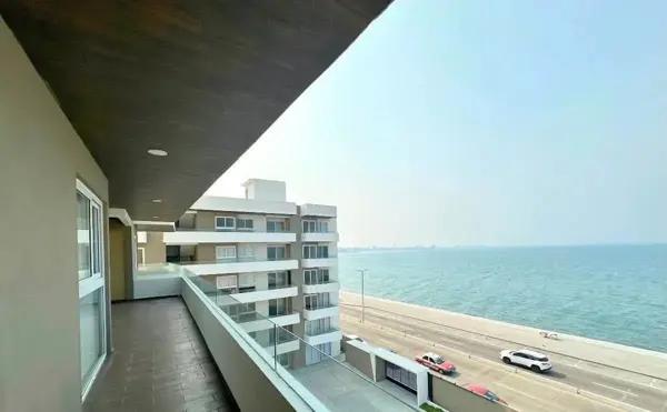 VENDO DEPARTAMENTO AMUEBLADO FRENTE AL MAR PARA ESTRENAR