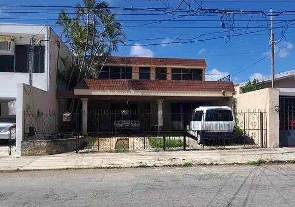 CASA EN VENTA EN LA COLONIA CAMPESTRE – AMPLITUD, CONFORT Y EXCELENTE UBICACIÓN