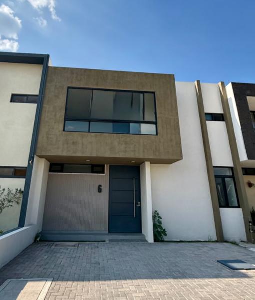 Casa en Venta en Cañadas del Arroyo - Exclusiva Residencia en Comunidad Privada DISEÑO DE AUTOR