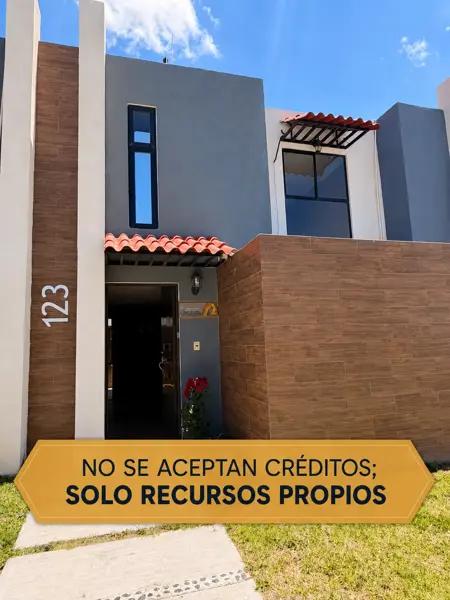 Casa en venta en Paseos de Chavarría, Mineral de la Reforma Casa en venta en Paseos de Chavarría, Mineral de la Reforma