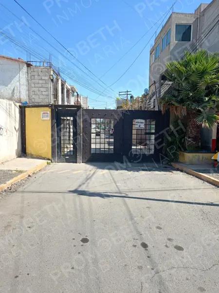 Casa en venta en El Progreso de Guadalupe Victoria, Ecatepec de Morelos, México