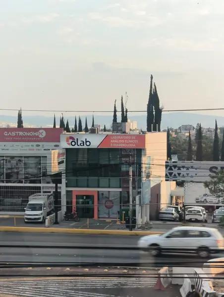 CORPORATE CENTER BERNARDO QUINTANA

Edificio Corporativo AAA en Renta

Boulevard Bernardo Quintana |