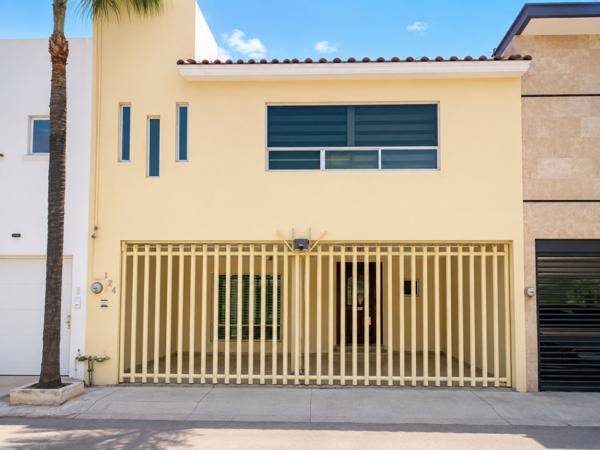 Casa en venta muy céntrica en Alamedas Dismante