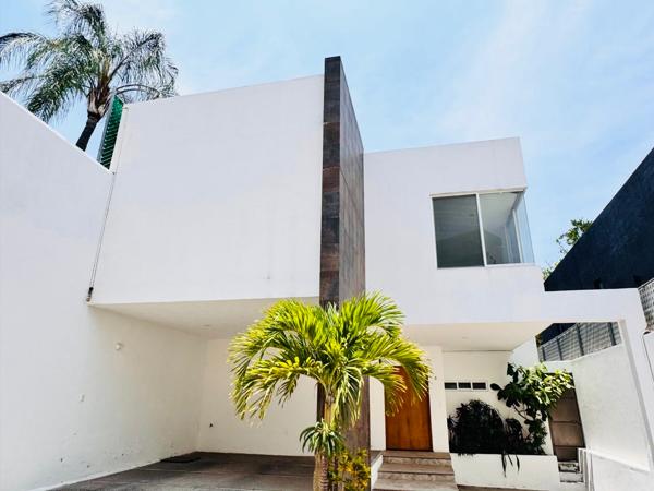 Casa en renta en Delicias / 3 Habitaciones / Alberca