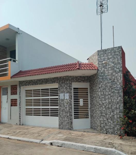 Rentó casa en Puente moreno