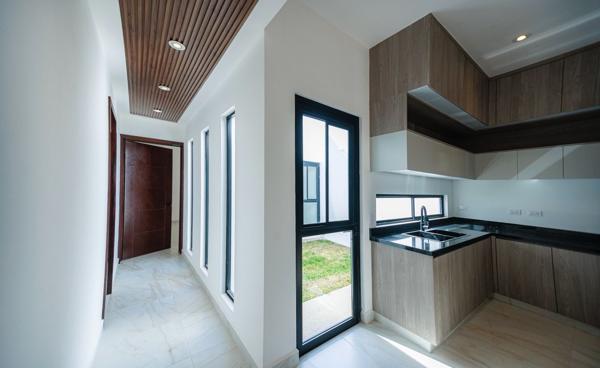 Casa Nueva de 1 Planta totalmente Equipada