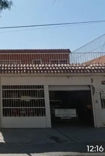 Casa residencial en Lerdo Centro, Durango, con amplio jardín