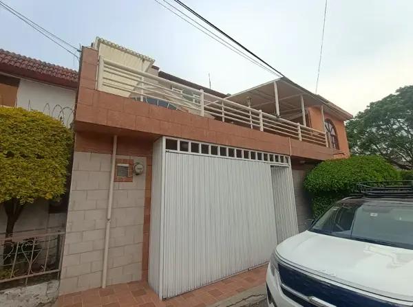 Casa en Venta en Parque Residencial Coacalco, Estado de México, 5 Recámaras
