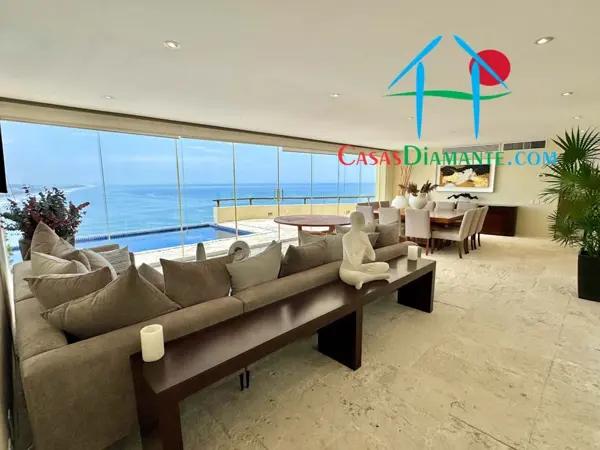 Casa con terraza, alberca privada y vista al mar Casa con terraza, alberca privada y vista al mar