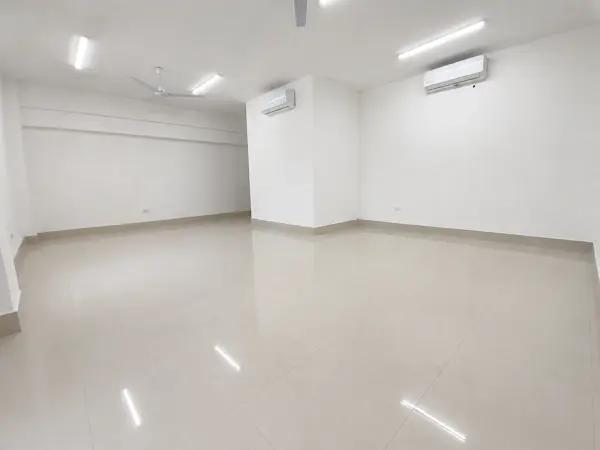 Local comercial en renta en Santa Catarina - Vivia