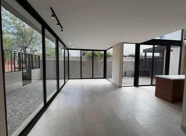 Residencia Nueva con Recámara en Planta Baja y Vistas a Área Verde | Misiones de Santa Fe