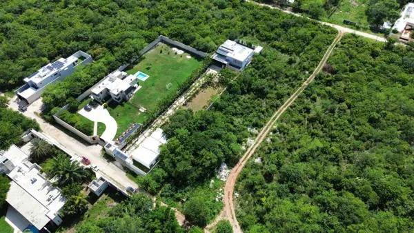 Terrenos en TIXCUYTUN