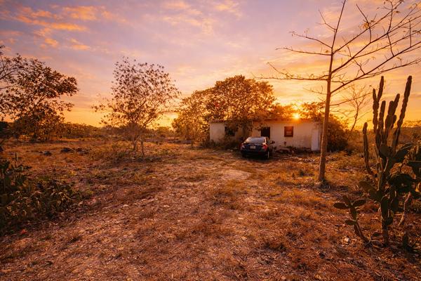 TERRENO EN ESQUINA EN VENTA