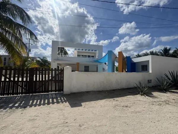 Casa en venta en 2da Fila y en esquína ??