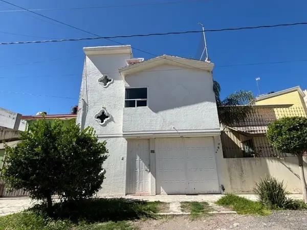 Venta casa independiente. Col. San Rafel Tlanalapan, San Martín Texmelucan, Puebla