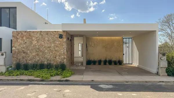 Casa de un nivel en Venta en Conkal, Yucatán