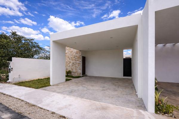 CASA EN PRIVADA EN CONKAL
