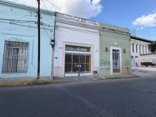 En Venta Casa a una cuadra del remate Paseo de Montejo, Mérida, Yucatán En Venta Casa a una cuadra del remate Paseo de Montejo, Mérida, Yucatán