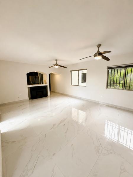 Departamento en Venta en Bosques de la Pastora, Guadalupe
