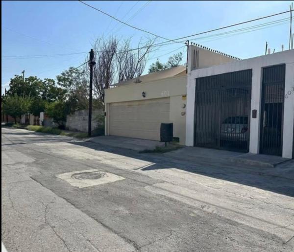 CASA EN VENTA EN COLONIA GUADALUPE, MONCLOVA, COAHUILA