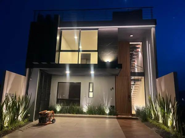 Estrena residencia en Lomas Cascatta
