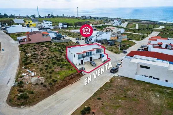 INVERSIÓN ÚNICA • 3 Departamentos amueblados con vista al Mar