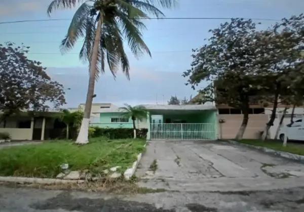 CASA DE ENTREGA INMEDIATA EN FLORESTA, VERACRUZ