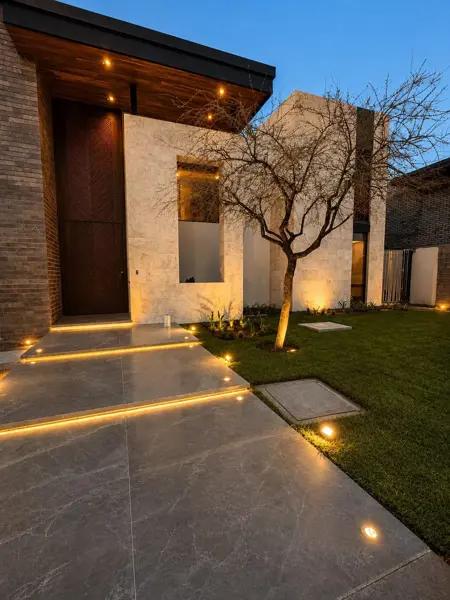 HERMOSA RESIDENCIA EN MONTEBELLO