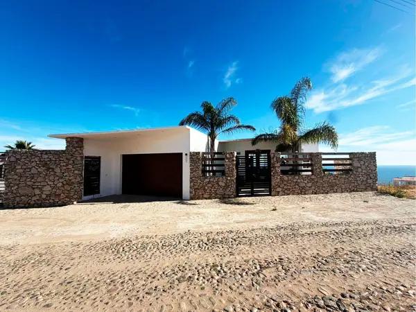 Casa en venta en Cíbolas del Mar, Ensenada!